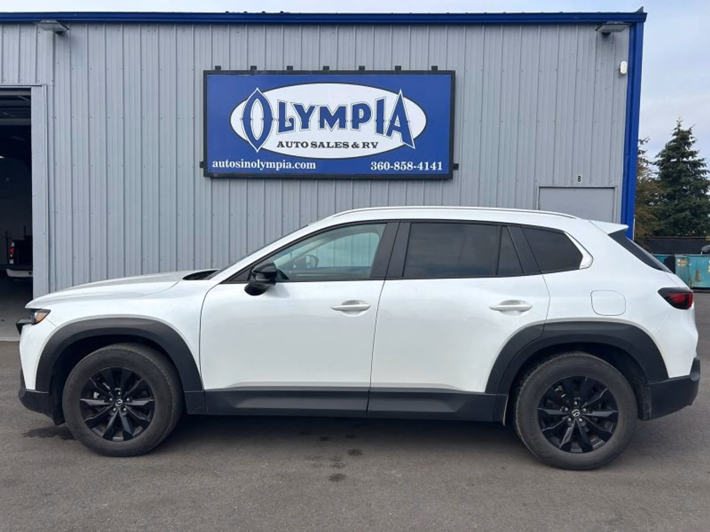 2025 Mazda CX-50 2.5 S Preferred Image 1