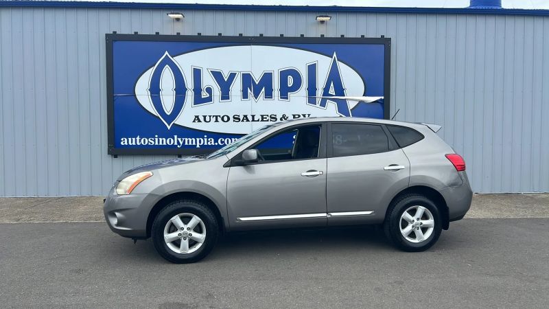 2013 Nissan Rogue S AWD's photo