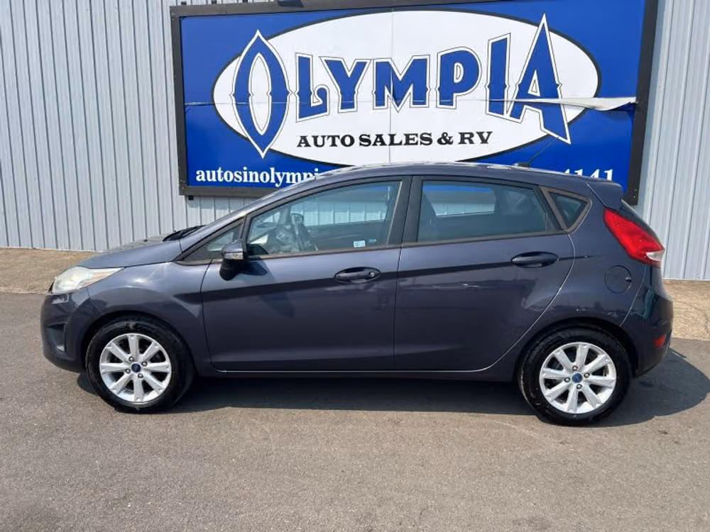 2013 Ford Fiesta SE Image 18