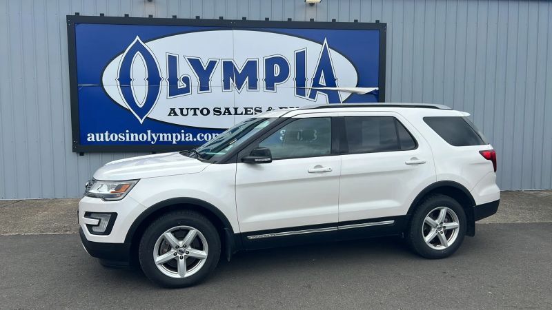 2017 Ford Explorer XLT 4WD's photo