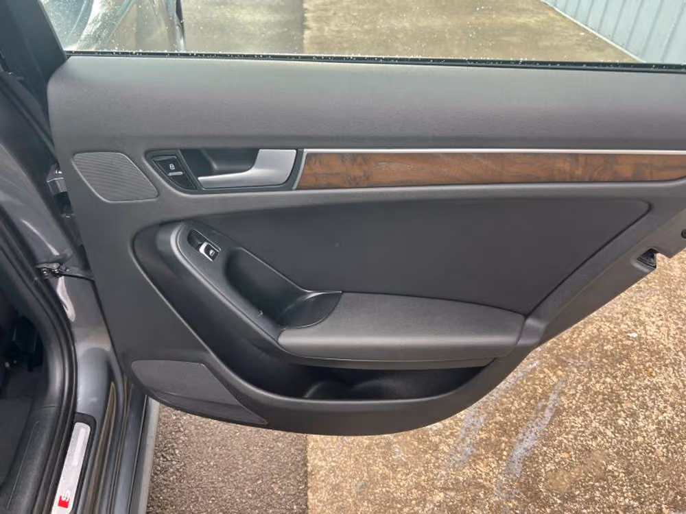 2015 Audi A4 2.0T quattro Premium Plus Image 12