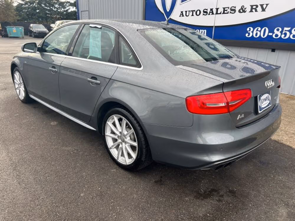 2015 Audi A4 2.0T quattro Premium Plus Image 17
