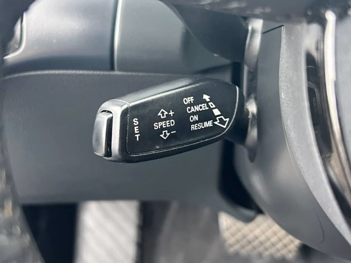 2015 Audi A4 2.0T quattro Premium Plus Image 31