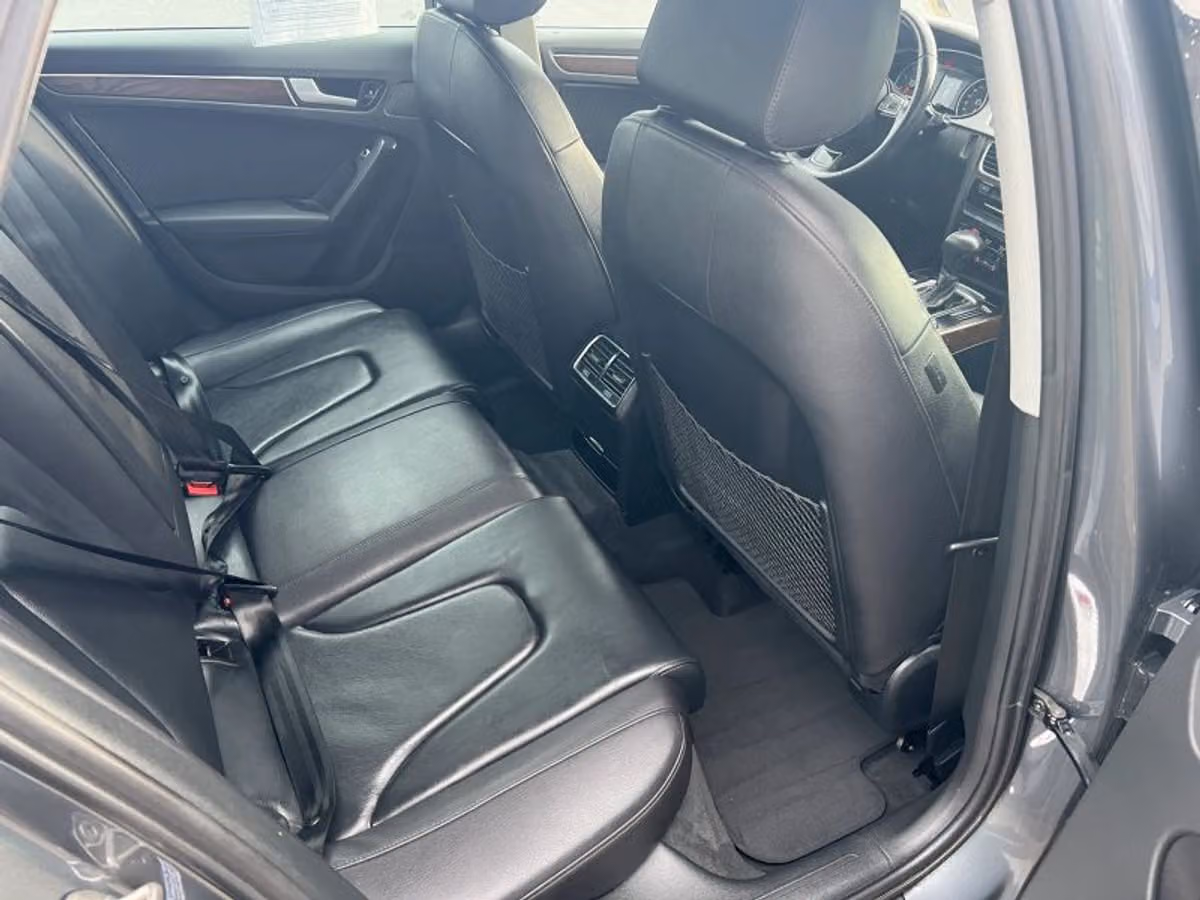 2015 Audi A4 2.0T quattro Premium Plus Image 11