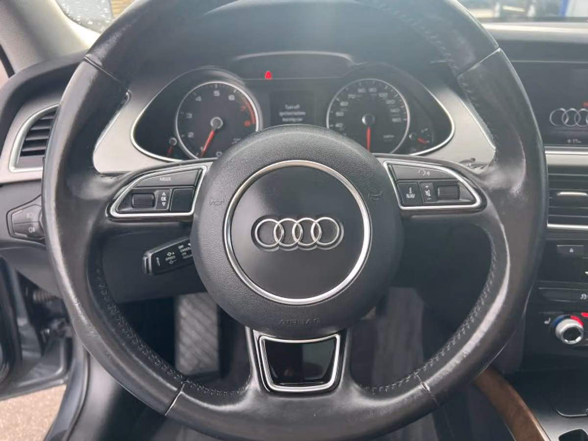 2015 Audi A4 2.0T quattro Premium Plus Image 29