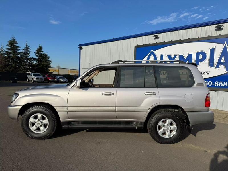 1999 Toyota Land Cruiser Base Upper Image 2
