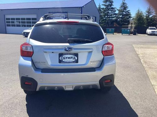 2016 Subaru Crosstrek 2.0i Premium Crossover Lower Image 1