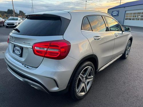 2015 Mercedes-Benz GLA GLA 250 4MATIC Lower Image 3