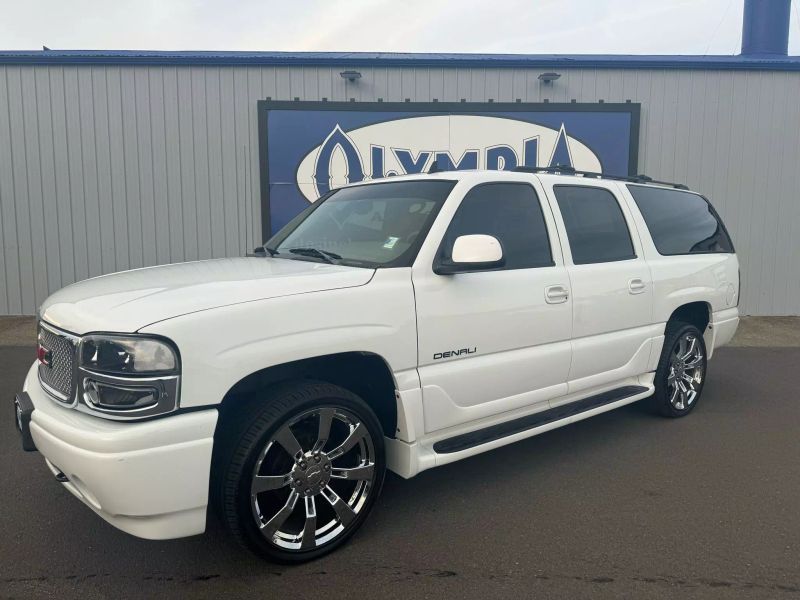 2006 GMC Yukon XL Denali Upper Image 1
