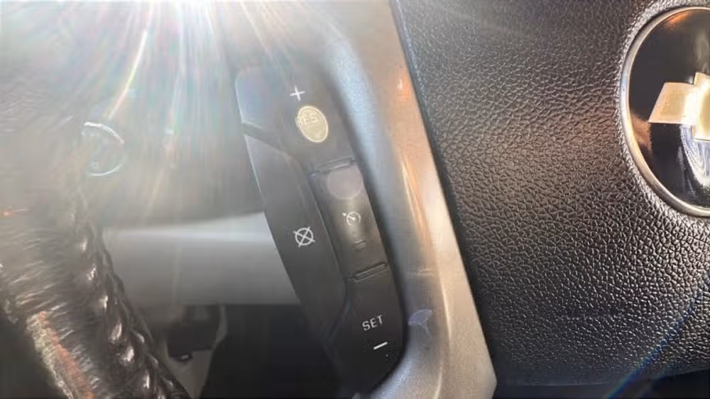 2007 Chevrolet Silverado 1500 LT Pickup 4D 5 3/4 ft Image 17