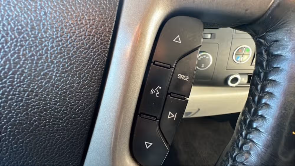 2007 Chevrolet Silverado 1500 LT Pickup 4D 5 3/4 ft Image 18