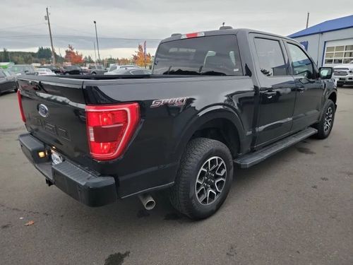 2023 Ford F-150 XLT SuperCrew Lower Image 3