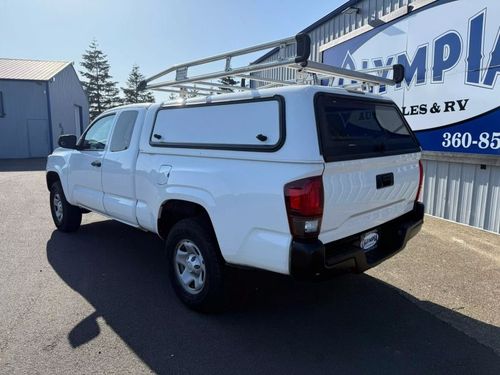 2018 Toyota Tacoma SR Access Cab Lower Image 1