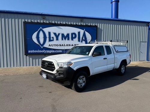 2244 - 2018 Toyota Tacoma SR Access Cab