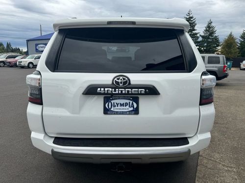 2019 Toyota 4Runner TRD Off-Road Premium Lower Image 2