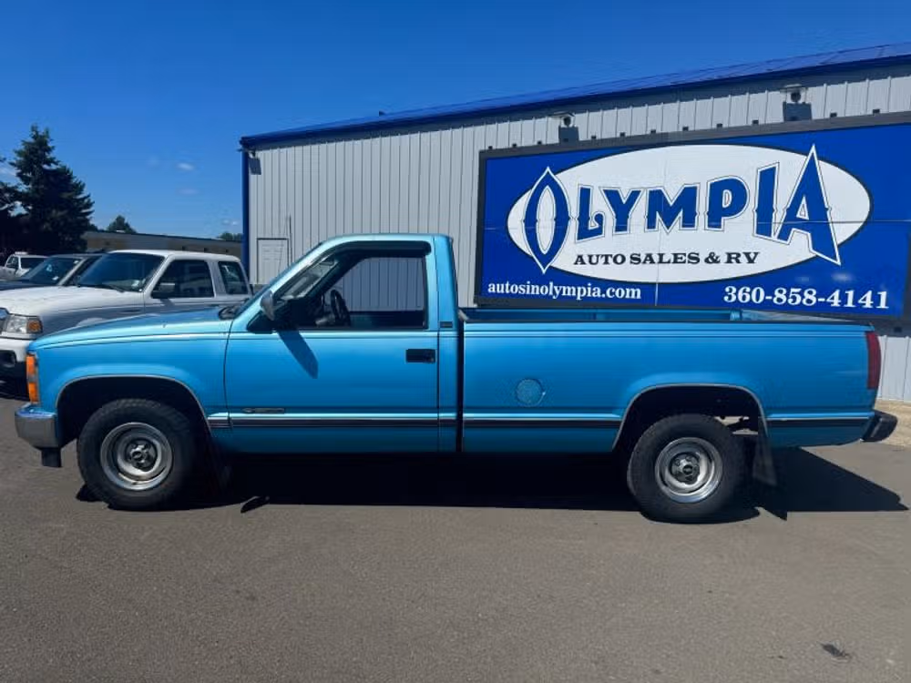 1993 Chevrolet C/K 1500 Series Long Bed Image 2