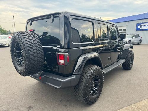 2021 Jeep Wrangler Unlimited Sahara High Altitude Sport Utility 4D Lower Image 3