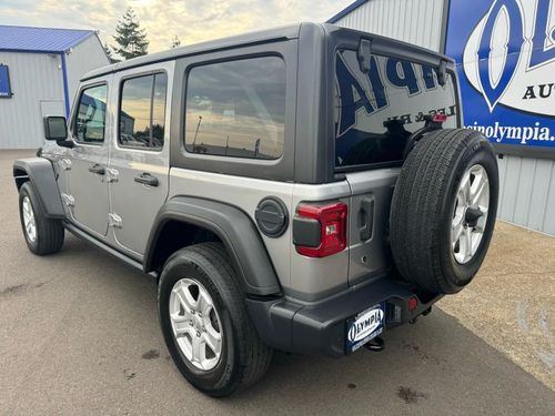 2018 Jeep Wrangler Unlimited Sport S Lower Image 1