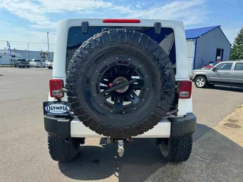 2012 Jeep Wrangler Unlimited Sahara Lower Image 2
