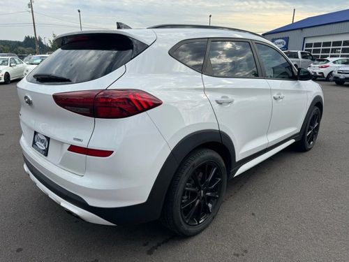 2019 Hyundai TUCSON Night Sport Utility 4D Lower Image 3