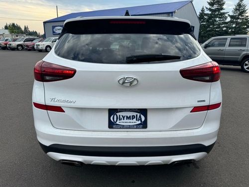 2019 Hyundai TUCSON Night Sport Utility 4D Lower Image 2