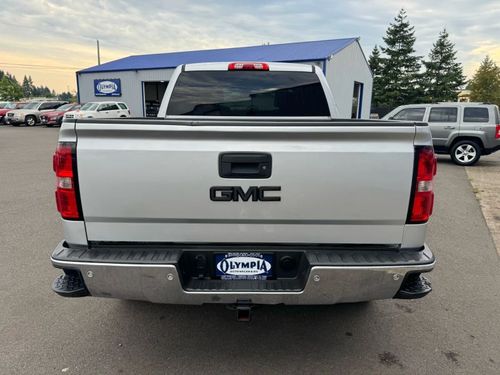 2015 GMC Sierra 1500 SLE Pickup 4D 5 3/4 ft Crew Cab Lower Image 2