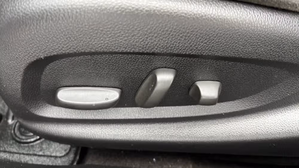 2014 Chevrolet SS Base Image 15