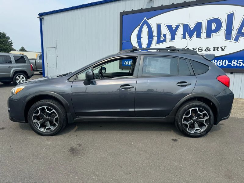2013 Subaru XV Crosstrek 2.0i Limited Crossover Upper Image 2
