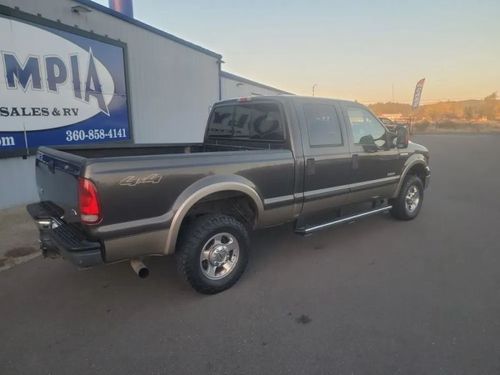 2005 Ford F-250 Super Duty Lariat Pickup 4D 6 3/4 ft Crew Cab Lower Image 1