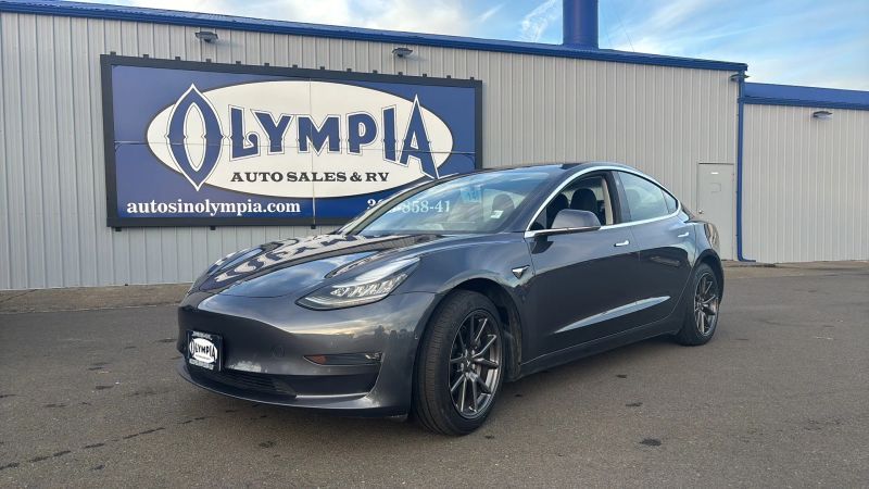 2018 Tesla Model 3 Long Range's photo