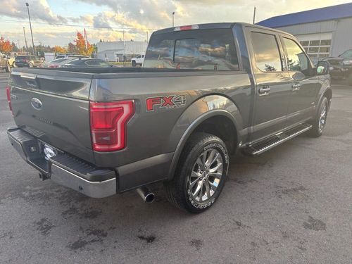 2017 Ford F-150 Lariat SuperCrew Lower Image 3
