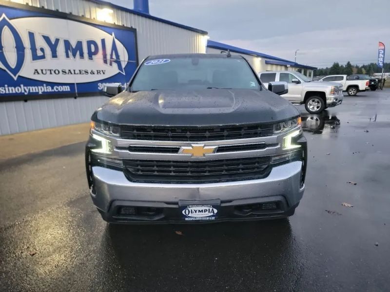 2021 Chevrolet Silverado 1500 LT Crew Cab Upper Image 2