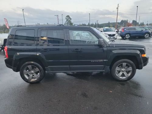 2017 Jeep Patriot Sport SE Lower Image 2