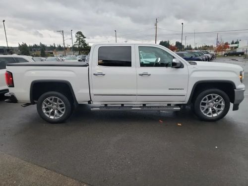 2017 GMC Sierra 1500 SLT Crew Cab Lower Image 2