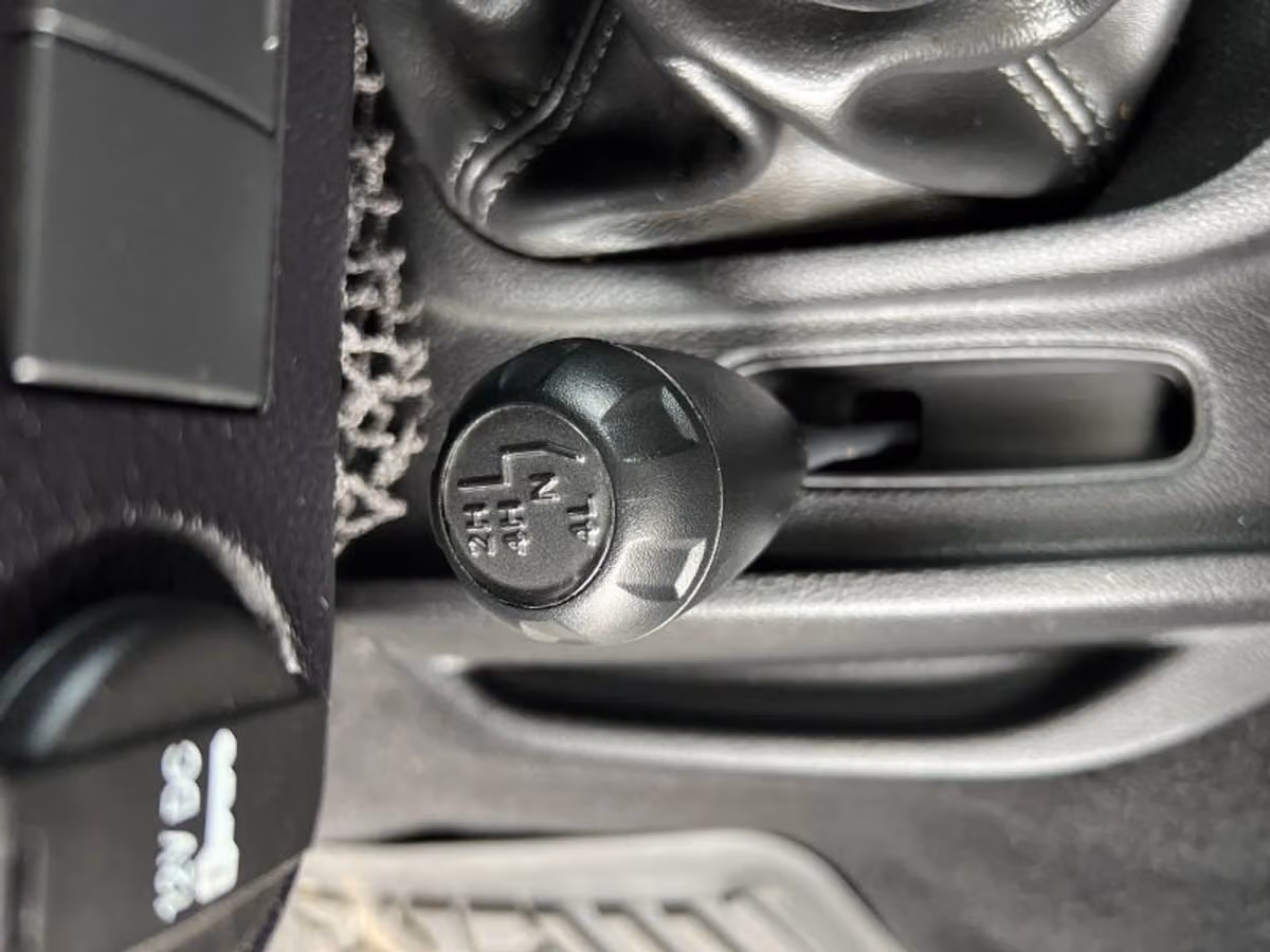 2015 Jeep Wrangler Sport Image 23