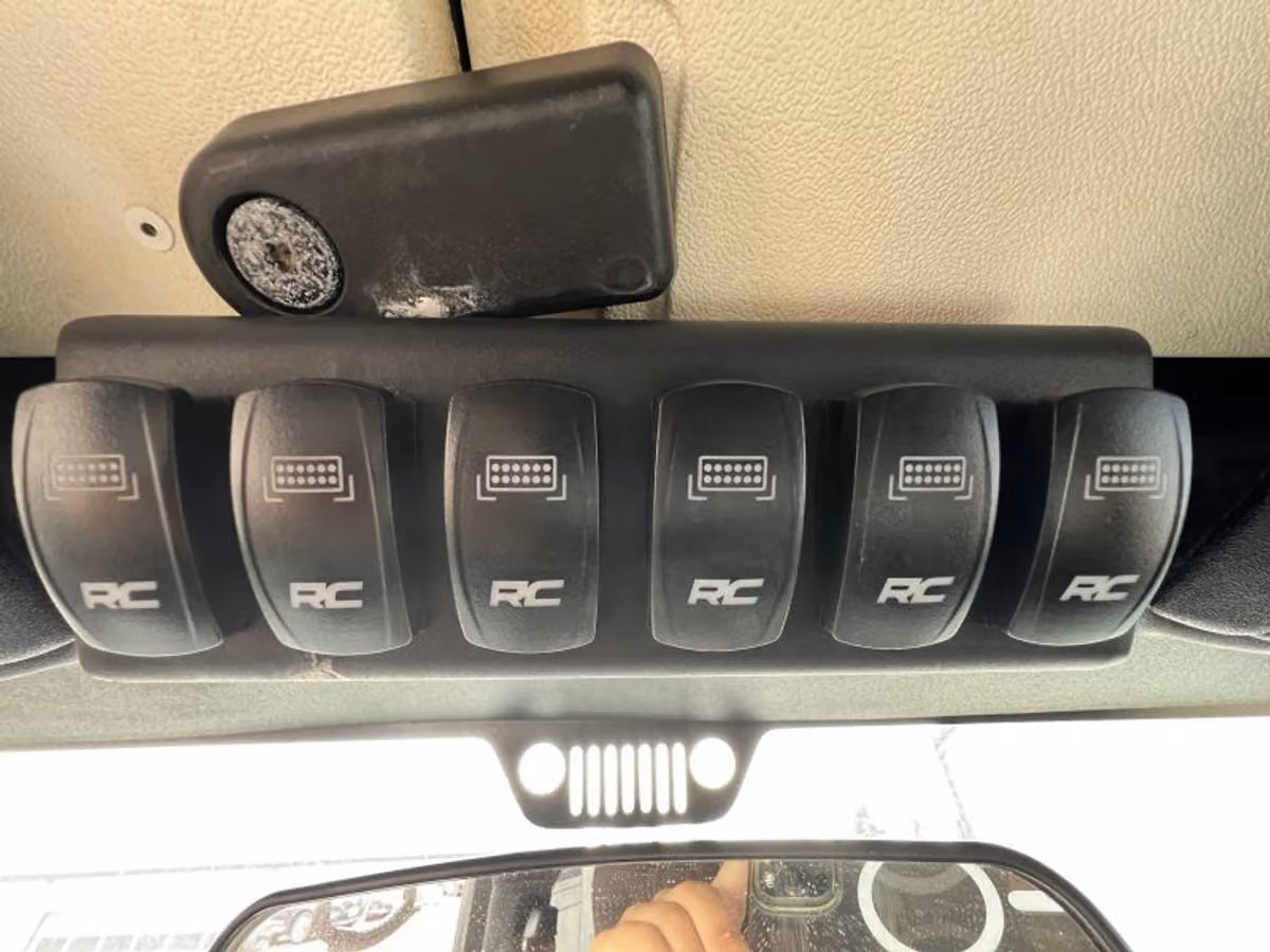 2015 Jeep Wrangler Sport Image 28