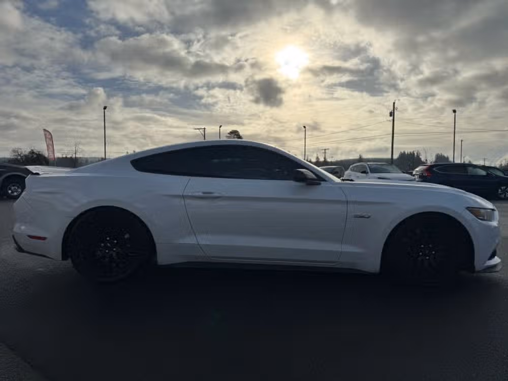2016 Ford Mustang GT Image 6