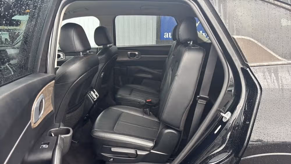 2021 Kia Sorento EX Image 10