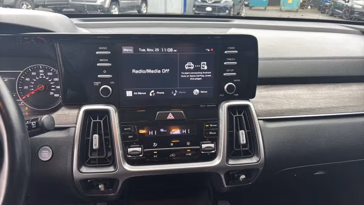2021 Kia Sorento EX Image 12