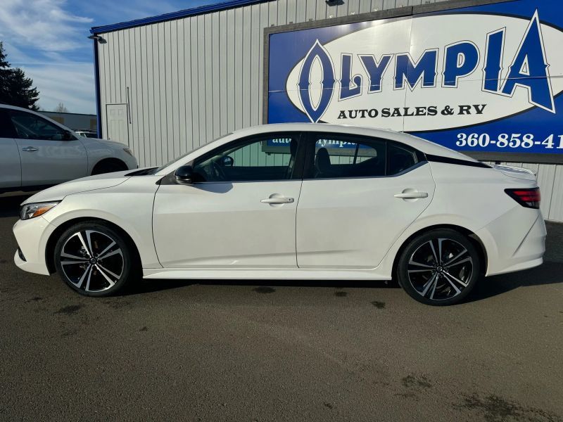 2021 Nissan Sentra SR Upper Image 2