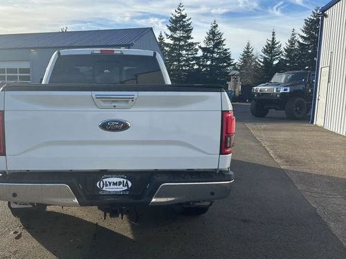 2015 Ford F-150 Lariat Lower Image 3