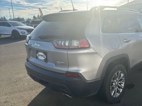 2020 Jeep Cherokee Latitude Plus Lower Image 3