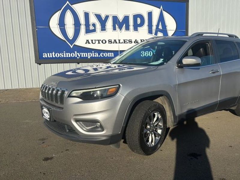 2020 Jeep Cherokee Latitude Plus Upper Image 1