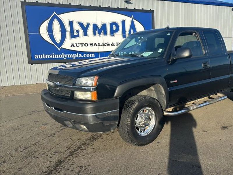 2004 Chevrolet Silverado 2500HD LT Extended Cab Upper Image 1