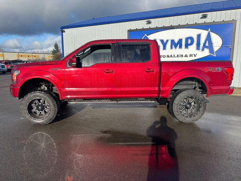 2019 Ford F-150 Lariat Upper Image 2