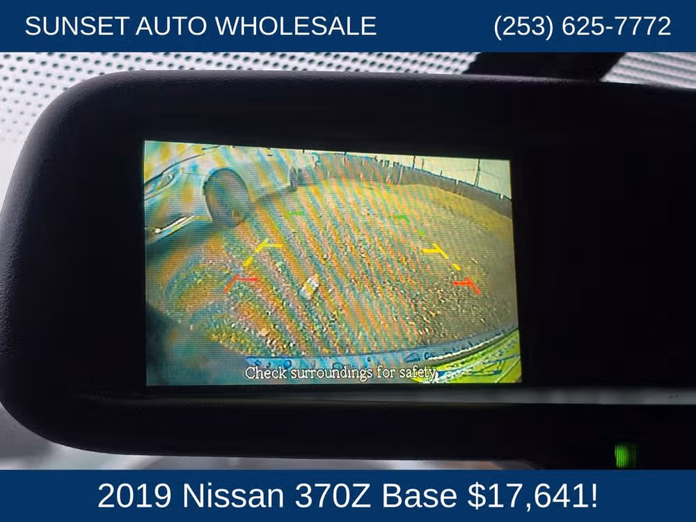 2019 Nissan 370Z Base Image 36