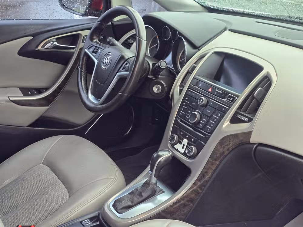2014 Buick Verano Base Image 21