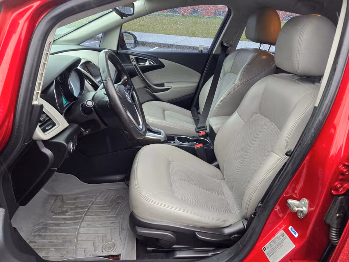 2014 Buick Verano Base Image 12