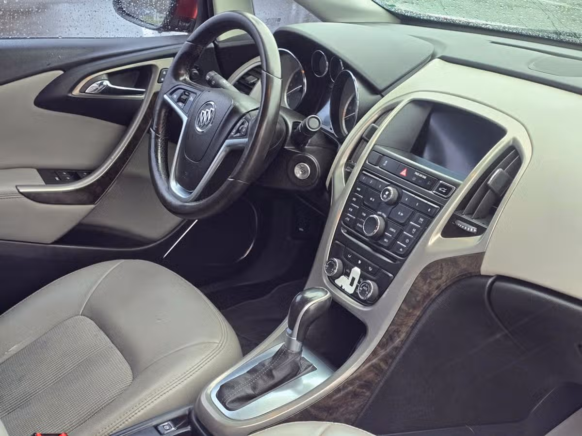 2014 Buick Verano Base Image 21