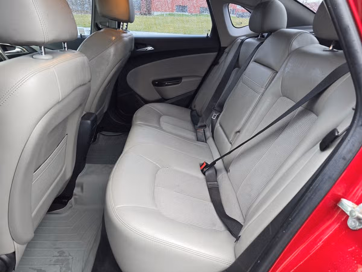 2014 Buick Verano Base Image 17